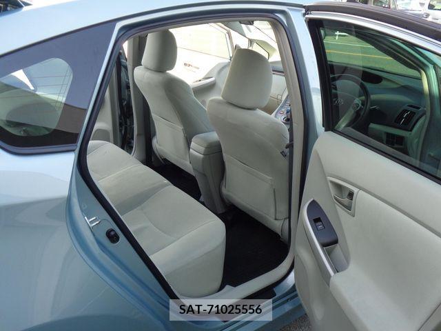 Toyota PRIUS 2012-07 281717-11