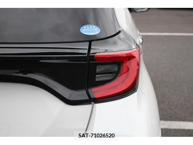 Toyota YARIS 2021-03 313224-12