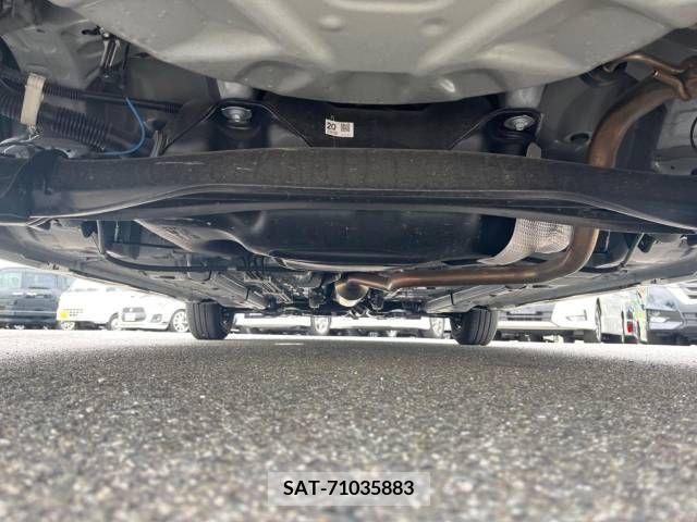 Toyota YARIS 2023-02 330478-19