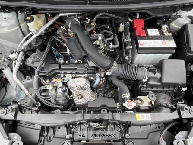 Toyota YARIS 2023-02 330478-18
