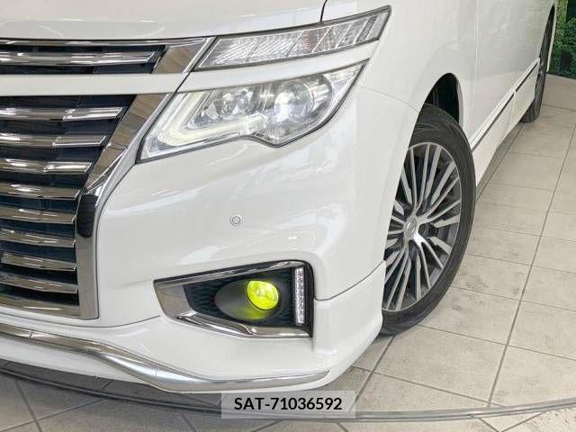 Nissan ELGRAND 2015-06 297160-13