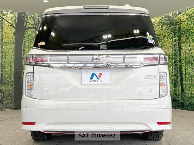 Nissan ELGRAND 2015-06 297160-19