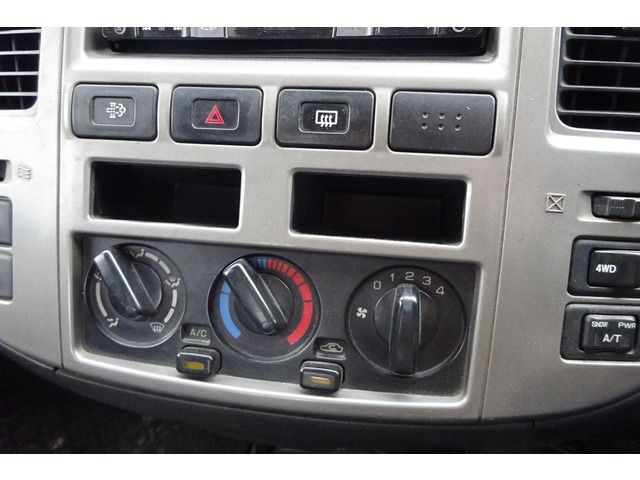 Nissan CARAVAN VAN 2009-03 21955-18