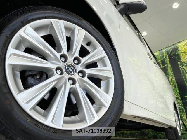 Toyota VELLFIRE 2018-02 338288-14