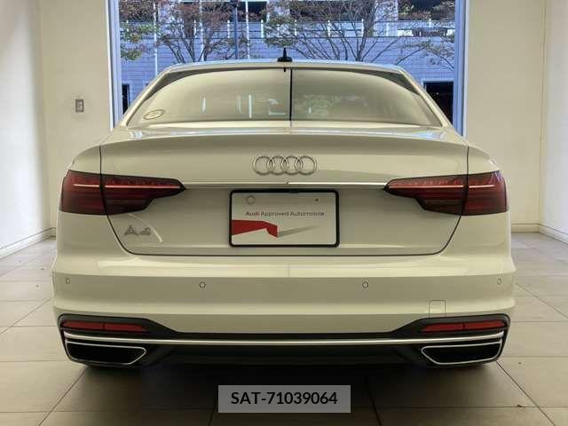 Audi A4 2021-06 213813-3