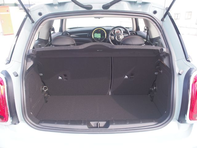 Bmw MINI 2019-02 194115-23