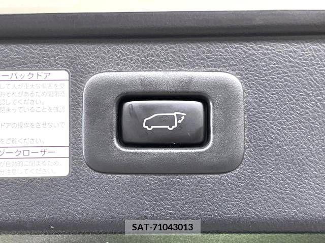 Toyota VELLFIRE 2018-10 344438-7