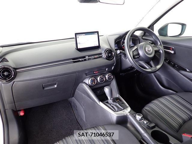 Mazda MAZDA2 2022-06 335942-27
