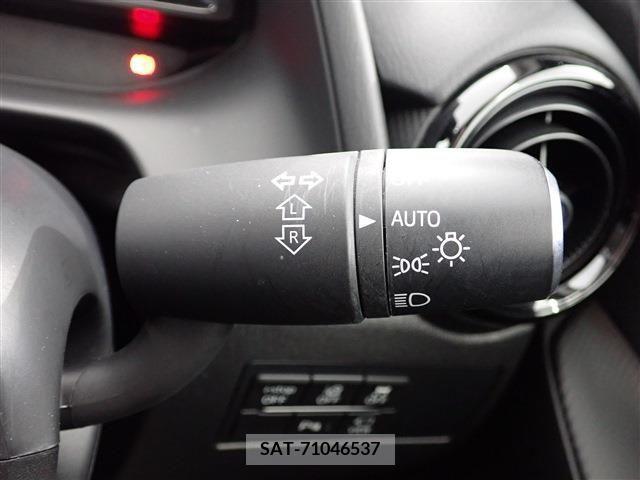 Mazda MAZDA2 2022-06 335942-20