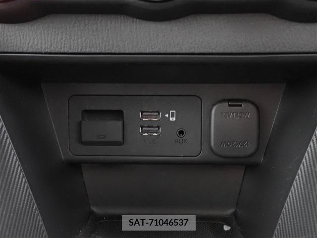 Mazda MAZDA2 2022-06 335942-18