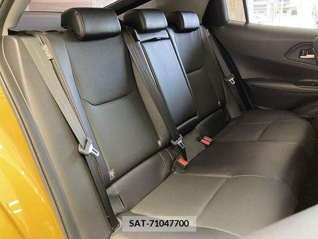 Toyota PRIUS 2023-05 393385-11