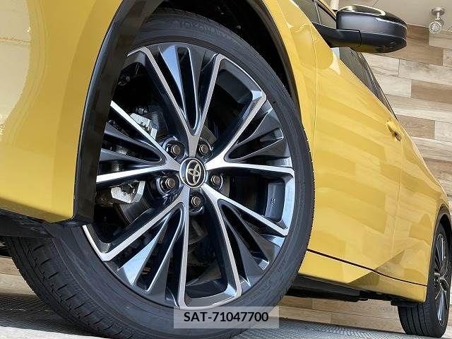 Toyota PRIUS 2023-05 393385-18