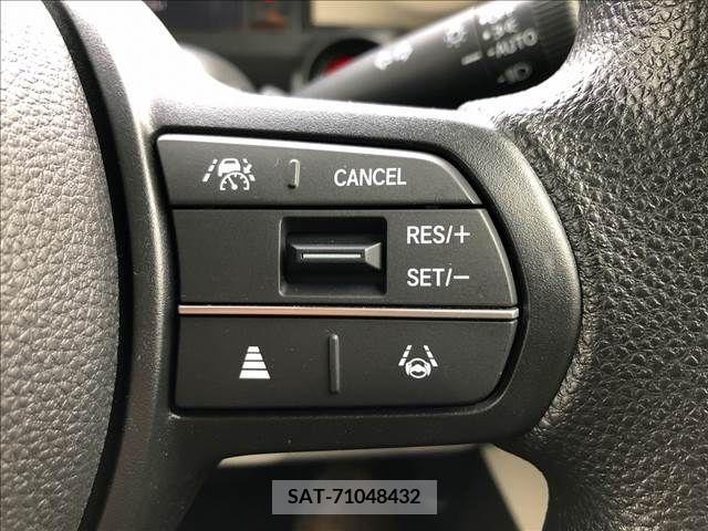 Honda N BOX 2023-12 278437-14