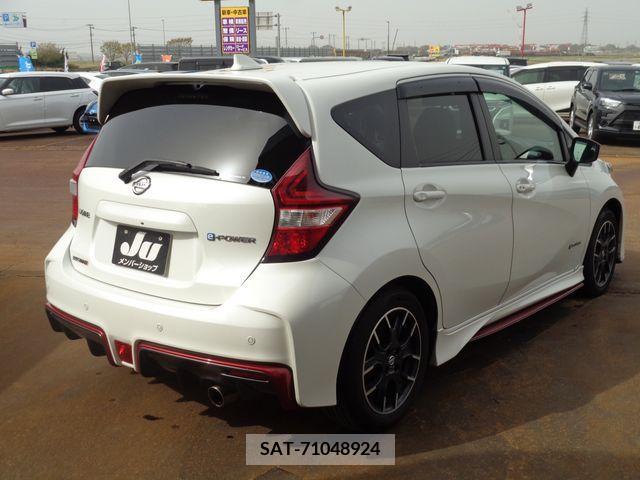 Nissan NOTE 2019-05 231879-2