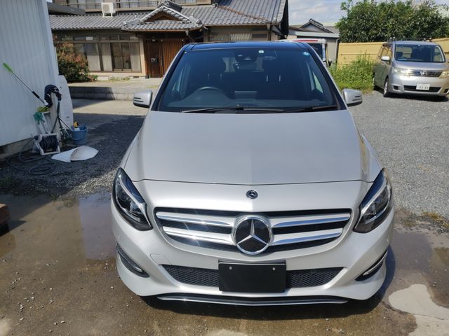 Mercedes Benz B-CLASS 2018-11 9276-3