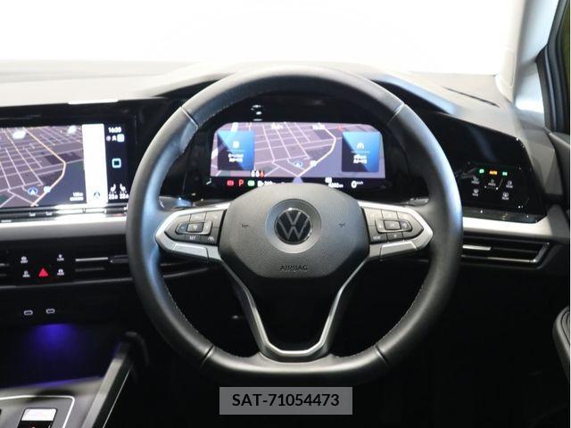 VolksWagen GOLF 2021-08 351840-10