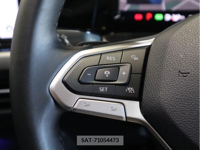 VolksWagen GOLF 2021-08 351840-26