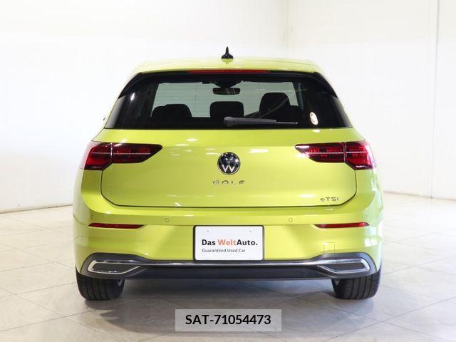 VolksWagen GOLF 2021-08 351840-2