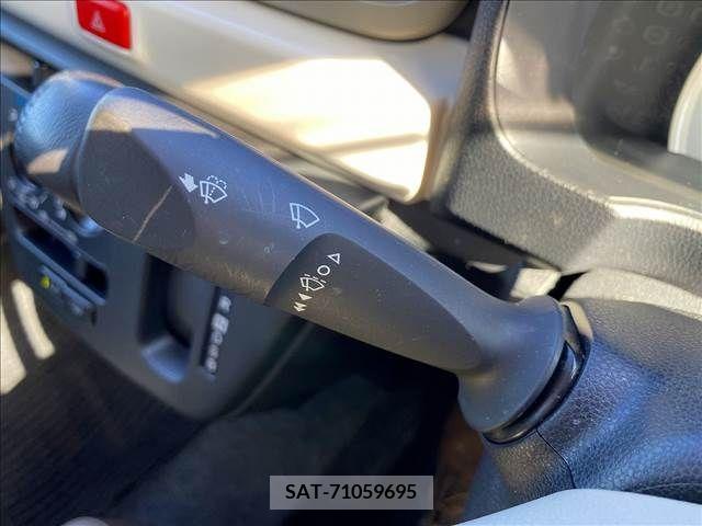 Daihatsu MIRA 2018-06 277716-14