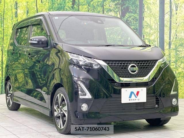 Nissan DAYZ 2019-01 334137-16