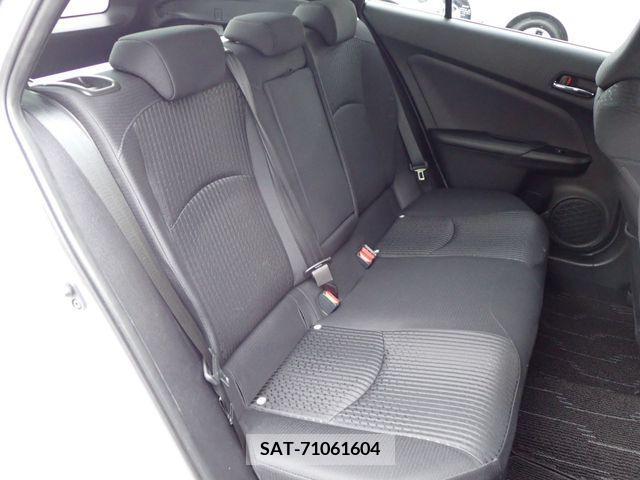 Toyota PRIUS 2018-12 281711-23