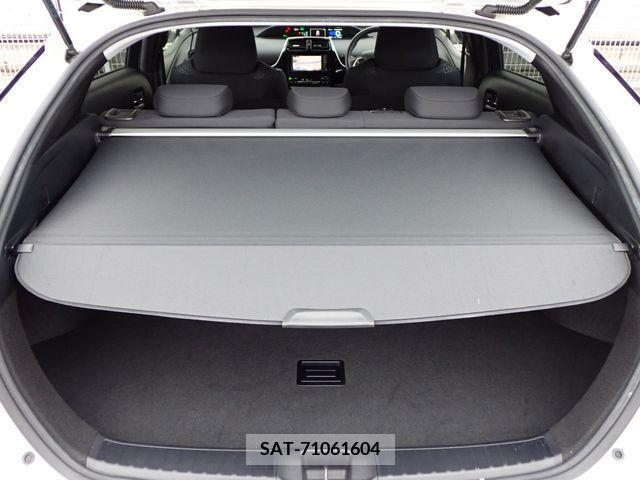 Toyota PRIUS 2018-12 281711-25