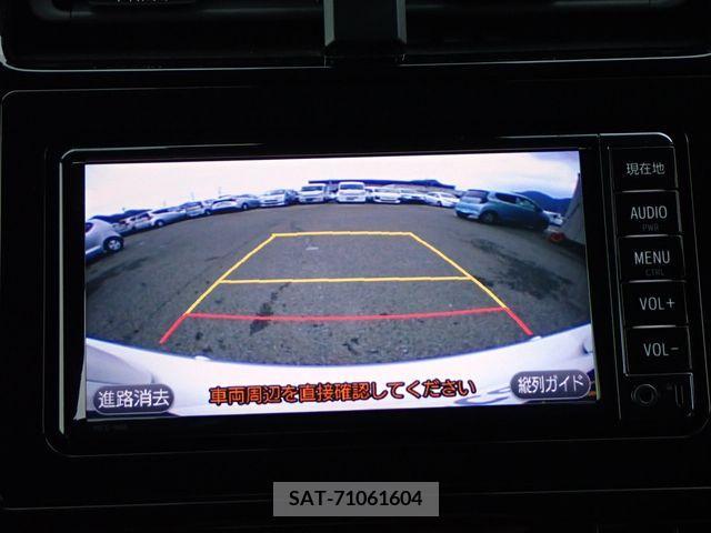 Toyota PRIUS 2018-12 281711-19
