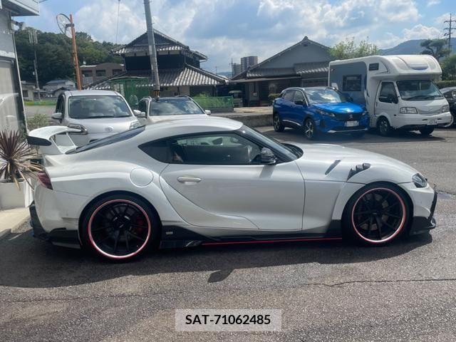 Toyota SUPRA 2020-01 202084-4