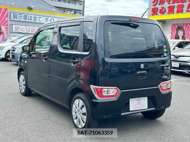 Suzuki WAGON R 2018-03 347914-6