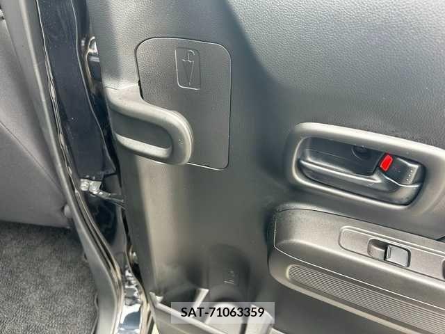 Suzuki WAGON R 2018-03 347914-23