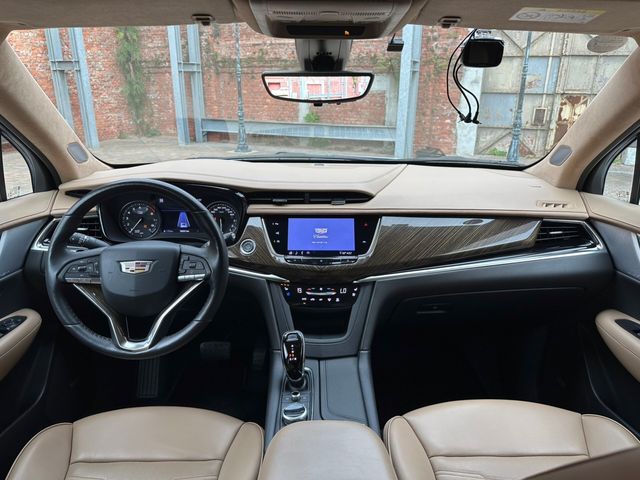 Cadillac XT6 2020-05 23470-1