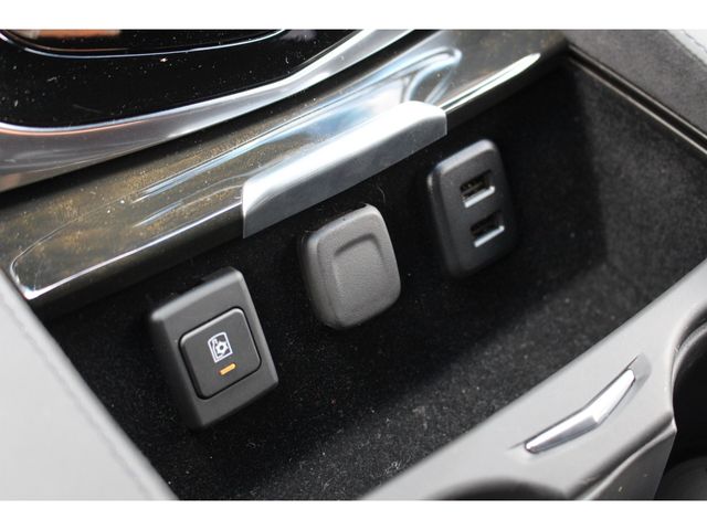 Cadillac XT6 2020-05 23470-21