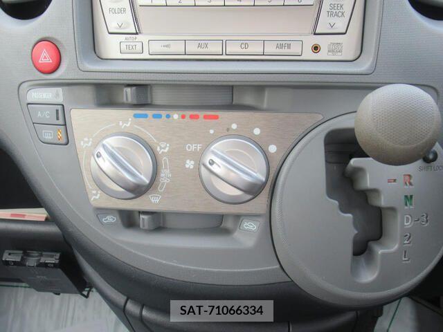 Toyota SIENTA 2009-08 375152-6
