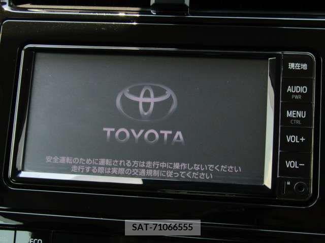Toyota PRIUS 2019-03 322549-10