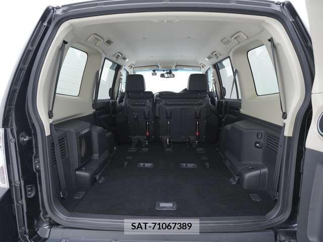 Mitsubishi PAJERO 2019-08 281174-10