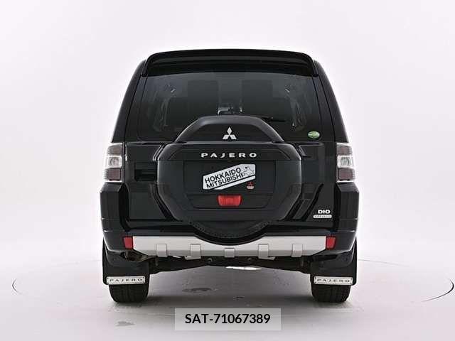 Mitsubishi PAJERO 2019-08 281174-18