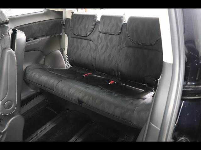 Honda ODYSSEY 2018-02 7288-13