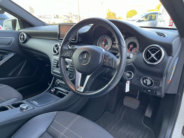 Mercedes Benz A-CLASS 2013-05 19386-8