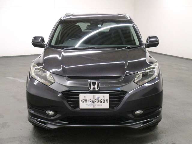 Honda VEZEL 2014-01 8586-1