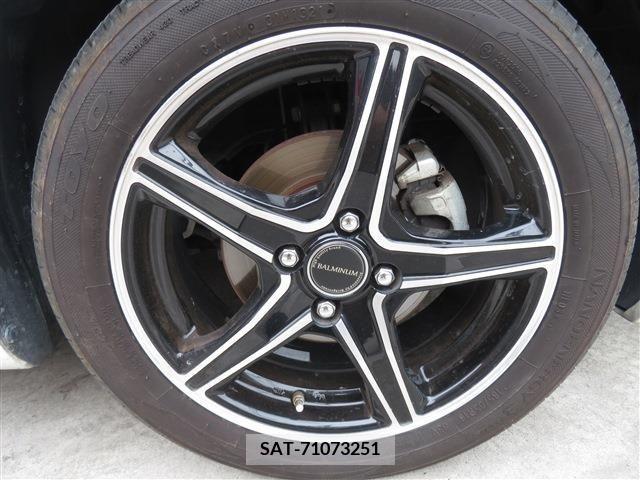 Suzuki SWIFT 2015-07 372959-16
