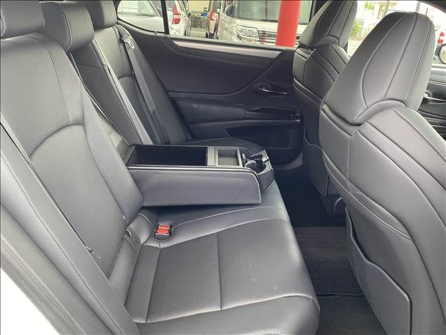 Lexus ES 2020-05 6255-5