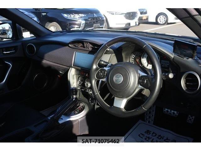 Toyota 86 2017-02 225559-15