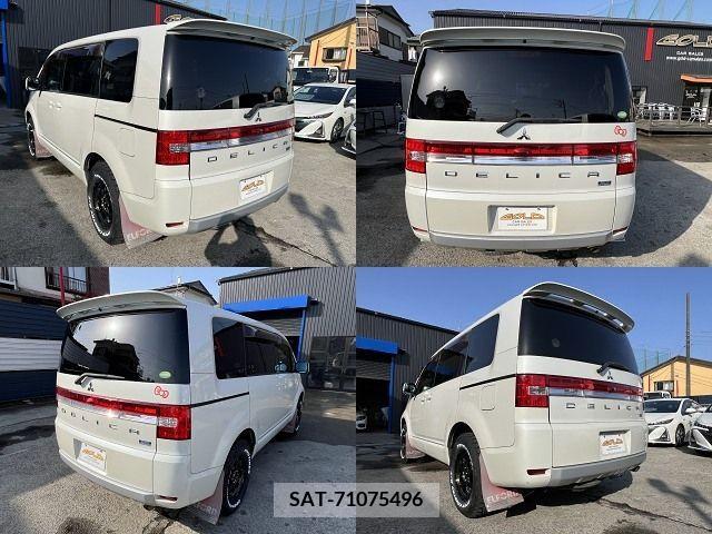 Mitsubishi DELICA D5 2013-02 242407-4