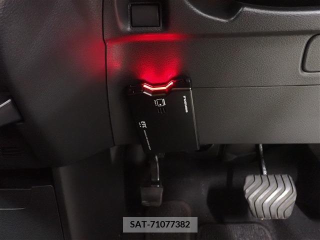 Nissan ROOX 2022-06 324154-18