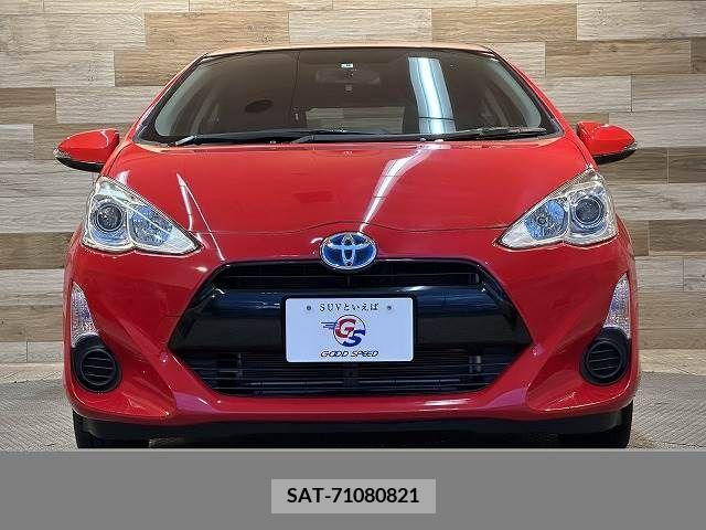 Toyota AQUA 2015-08 209575-16