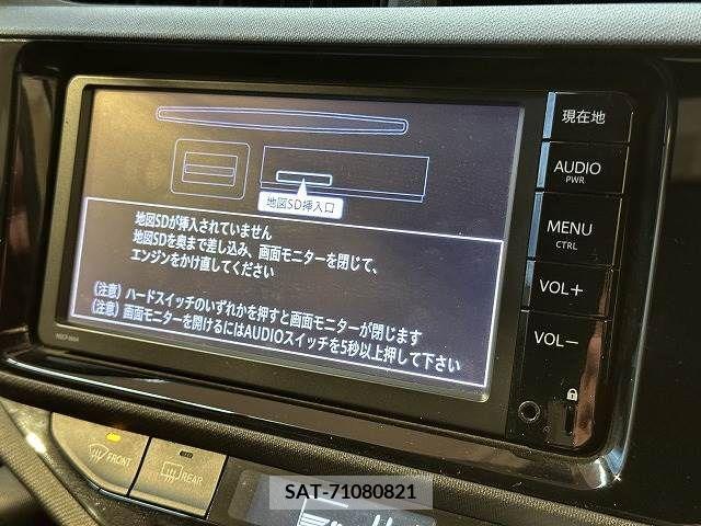 Toyota AQUA 2015-08 209575-3