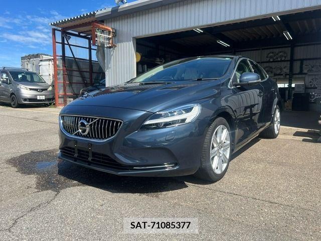 Volvo V40 2020-02 353026-0