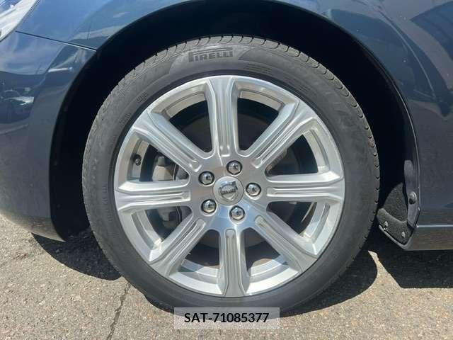 Volvo V40 2020-02 353026-5
