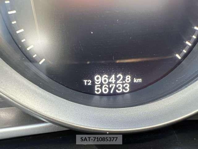 Volvo V40 2020-02 353026-10
