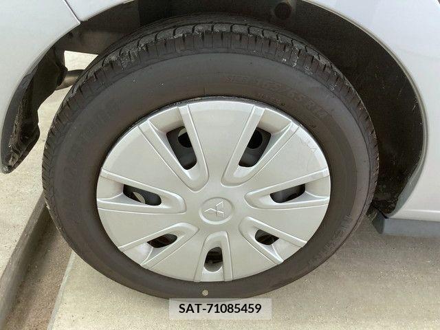 Mitsubishi MIRAGE 2015-06 277747-8